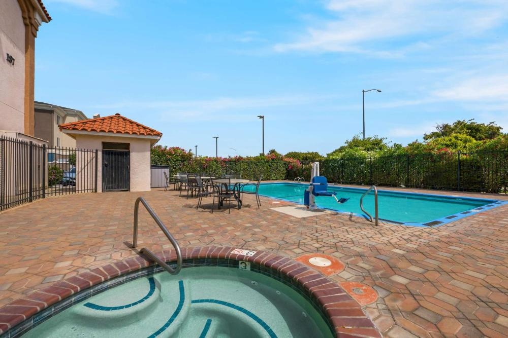  Best Western Salinas Valley Inn & Suites